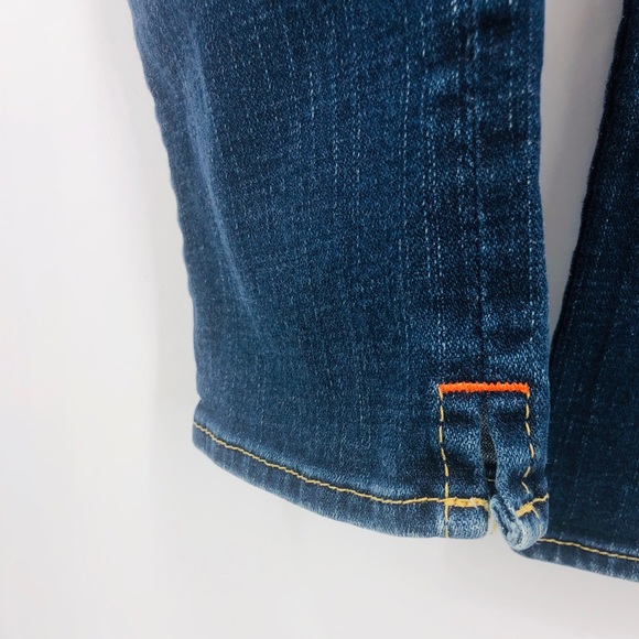 ✨True Religion Kate Cropped Semi Dark Wash Jeans - Picture 9 of 13